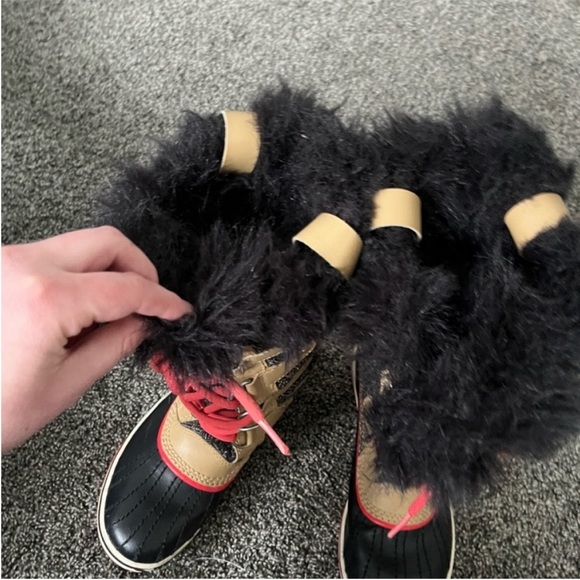 Sorel Tofino Brown,Tan, Red, blackHerringbone Lace Up Womens Winter Boots Size 5 - Picture 5 of 11